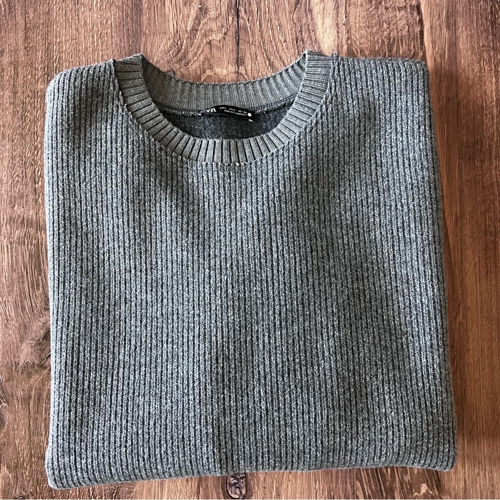 Gray Ribbed Sweater